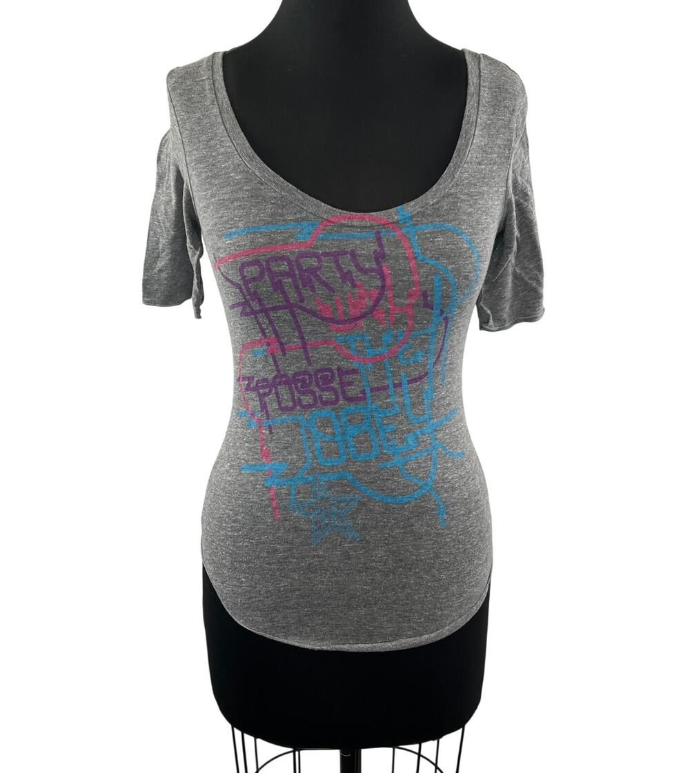 Y2K OBEY Gray Pink Blue Party Posse Short Sleeve Top XS